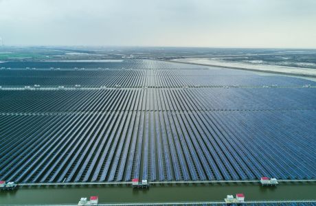 300MW Waterface On Grid Solar Power Plants